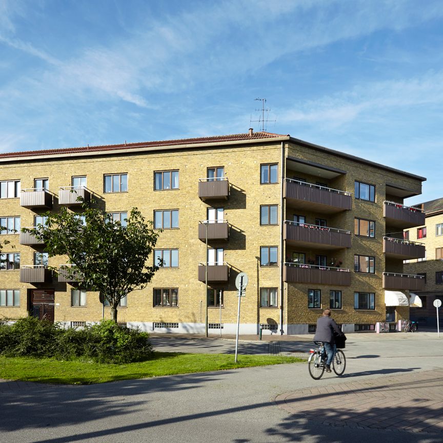 Sigtunagatan 8 - Foto 2