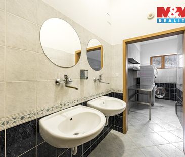 Pronájem bytu 1+1 50 m², Ústecká 390, Chlumec - Photo 4