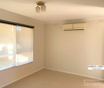 Fresh & Convenient 1 Bedroom Unit - Photo 5