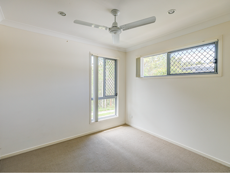 19 Everglades Street, Springfield Lakes, QLD - Photo 3
