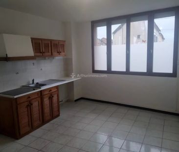 Location Appartement 2 pièces 34 m2 à Carmaux - Photo 6