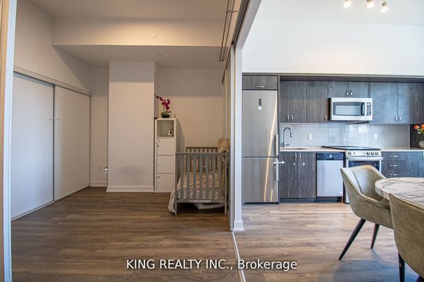 For Lease - 1 Cardiff Road Unit# 402, Toronto, Ontario - Photo 1