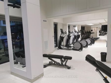 For Lease - 85 Oneida Crescent Unit# 1111, Richmond Hill, Ontario - Photo 3