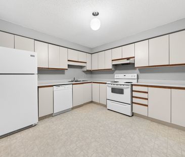 For Lease - 35 Green Valley Drive Unit# 1002, Kitchener, Ontario - Photo 5