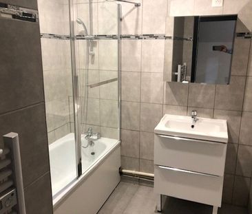 Location Appartement 2 pièces 63m² - Photo 1