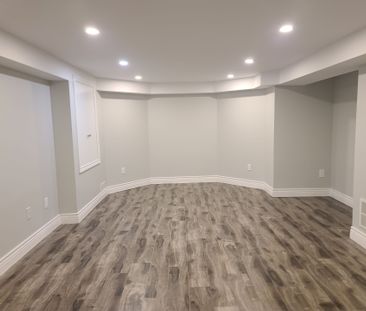 For Lease - 32 Dennis Drive, Ajax, Ontario - Photo 3