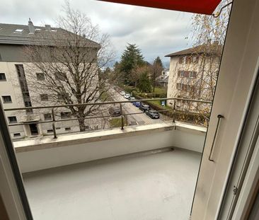 3.5 pièces rénové au 3ème étage à Vevey - Photo 1