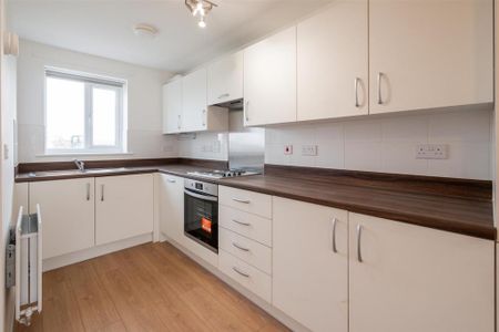 2 bedroom terraced house to rent - Photo 5