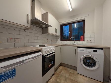 8d Stranmillis Court, Stranmillis Road, Belfast, BT9 5EU - Photo 5
