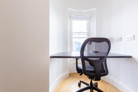 The Bruce Building, Newcastle Upon Tyne - Photo 5