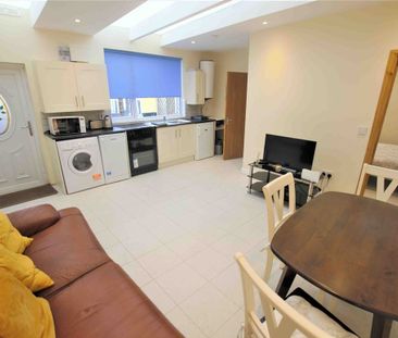 Albert College Park, Glasnevin, Dublin 11 - Photo 3