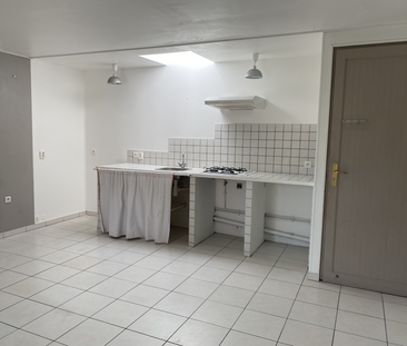 Location Appartement 3 pièces 84m² - Photo 1