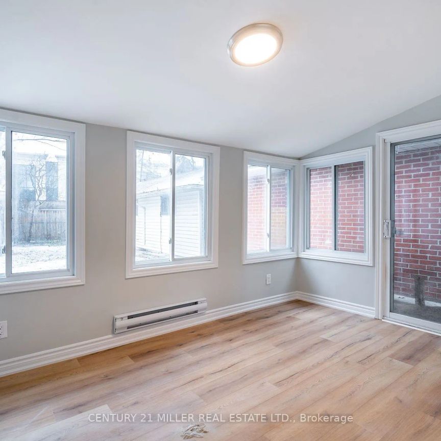 Detached Home For Lease | W9254638 - Photo 1