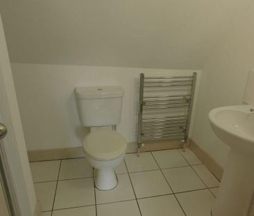 4 bedroom maisonette to rent - Photo 6