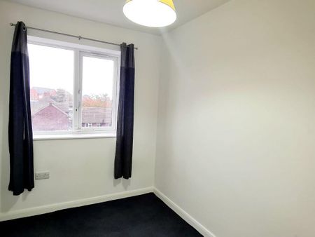 2 bedroom terraced house to rent - Photo 2