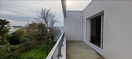 3 pièces - Meublé - 63 m² - 2ème étage - Colocation non autorisée - Photo 2