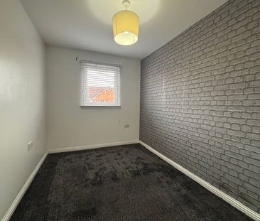 Craigendmuir Street, Glasgow, Riddrie, G33 1LG - Photo 1