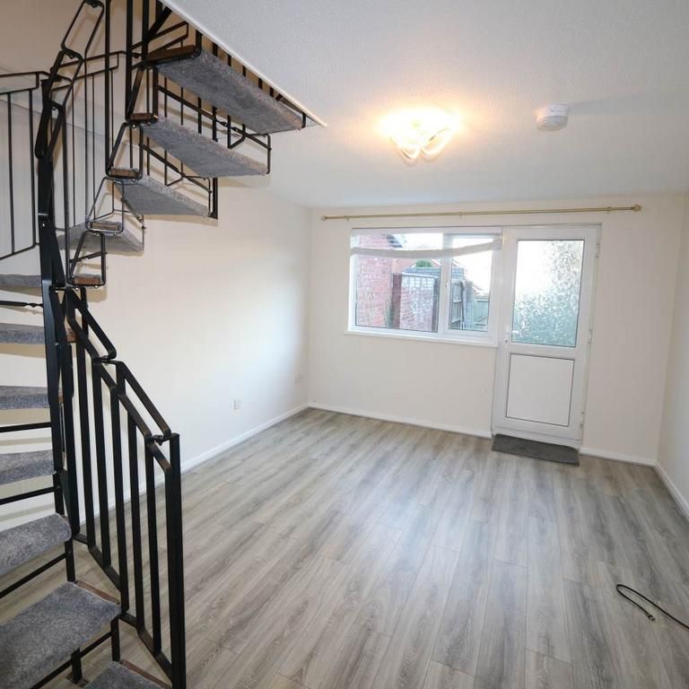 2 bedroom house to rent - Photo 1