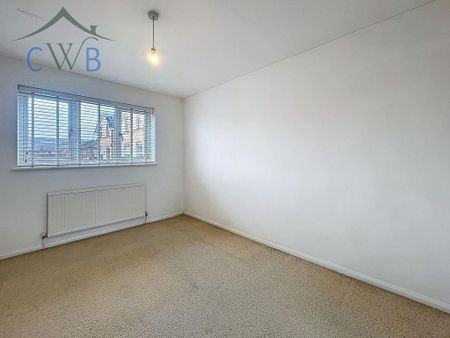 3 bedroom semi-detached house to rent - Photo 3