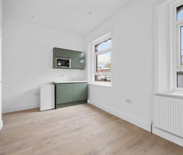 1 bedroom property to rent - Photo 2