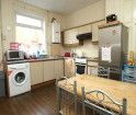 4 Bed - Welton Place , Hyde Park, Leeds - Photo 1