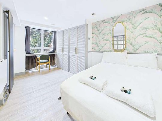 Wells House Road, London, NW10 - Photo 1