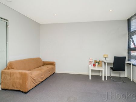 13/101 Murray Street, PERTH - Photo 4