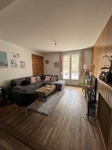 Location Appartement 4 pièces 66m² RENNES 35000 - Photo 2