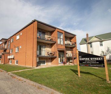 **SPACIOUS** Extended Bachelor Apartment in Welland!! - Photo 4