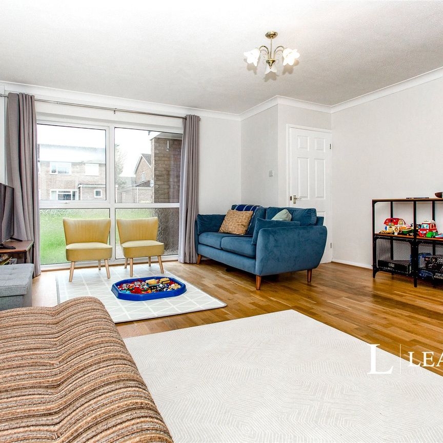 3 bedroom house to rent Shirley Close, Milton, Cambridge, Cambridgeshire, CB24 - Photo 1