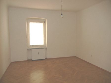 Sehr gut eingeteilte 4-Zimmer Wohnung in Krems-Zentrum - Foto 2