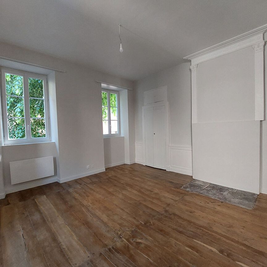 Location Appartement 2 pièces 55m² - Photo 1