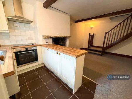 2 bedroom terraced house to rent - Photo 4