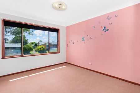 Hastings Family Home - Photo 3