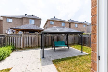 For Lease - 39 Hermitage Boulevard, Markham, Ontario - Photo 4