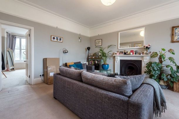 Granville Park, London, SE13 - Photo 1