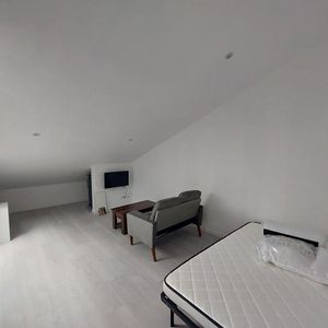 Location Appartement 1 pièce 19m² - Photo 2