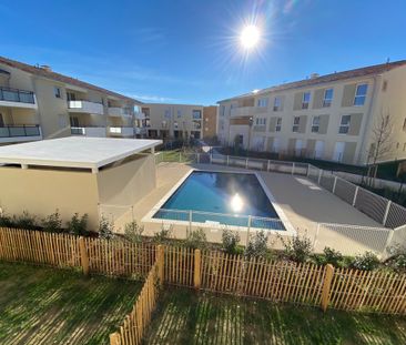LE PUY SAINTE REPARADE APPARTEMENT T2 TERRASSE ET PARKING, - Photo 5