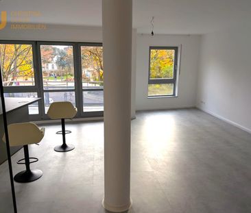 Frisch renoviert: Moderne 2 Zimmerwohnung mit EBK, Balkon und TG-St... - Photo 1