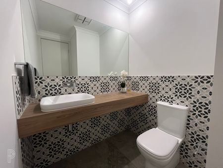 21 Van Lieshout Circuit, Griffin QLD 4503 - House For Rent | Domain - Photo 3