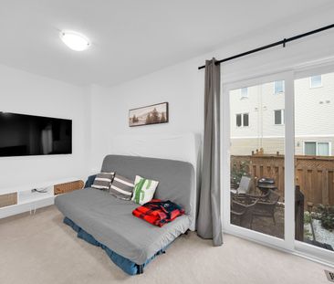 For Lease - 527 SIMRAN Private, Barrhaven, Ontario - Photo 5