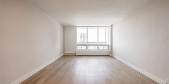 Line 10 - 2121 Tupper Street, Montréal - Photo 3