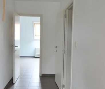 Duplex te huur in Sint-Gillis-Bij-Dendermonde voor € 790 met 3 slaa... - Photo 2