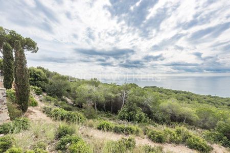 Sant Pere de Ribes, Catalonia 08810 - Photo 4