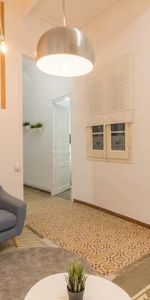 Carrer Gran de Gràcia, Barcelona, Catalonia 08012 - Foto 3