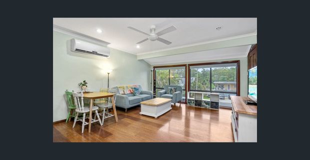 POTENTIAL FOR 6 BEDROOMS! - Photo 1