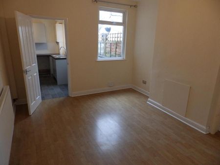 2 bedroom house to rent - Photo 3