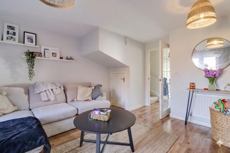 2 bedroom townhouse to rent - Photo 2