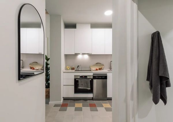 Ronda de Sant Pere, Barcelona, Catalonia 08010