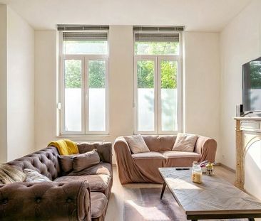 Appartement te huur in Tournai voor € 700 met 1 slaapkamer - Foto 2